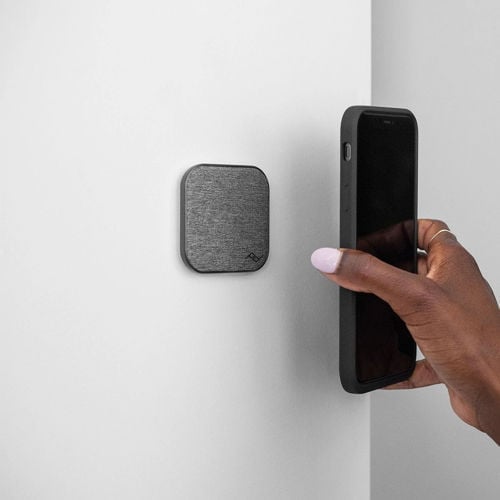 Peak Design Mobile // Wall Mount // Bone