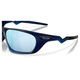 Oakley Sunglass Lateralis prizm deep water polarized Lenses with matte transparent blue Frame