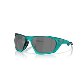 Oakley Sunglass Lateralis prizm black Lenses with matte transparent arctic surf Frame