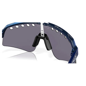 Oakley Sutro Lite Sweep sunglass