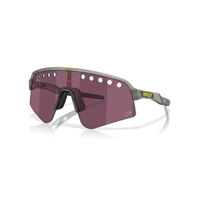 Oakley Sutro Lite Sweep sunglass