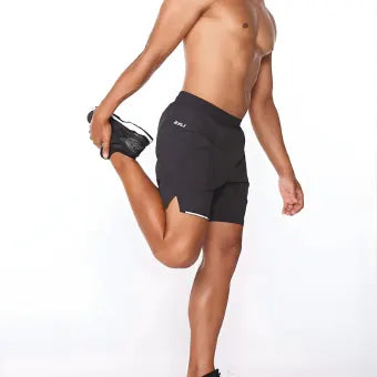 2XU Aero 7 Inch Shorts-L-Black/Silver