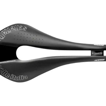 SELLE ITALIA NOVUS ENDURANCE SIZE:L WEIGHT: 310gm (± 8%) DIMENSIONS: 149x282 mm