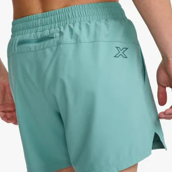 2XU MR6904b Aero 7 inch Shorts-Raft/Pine Reflective-M