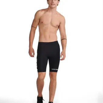 2XU Aero 9 Inch Tri Shorts-S-Black/White