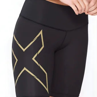 2XU WA6593B Light Speed Mid-Rise Comp Short-L-Black/Gold Reflective