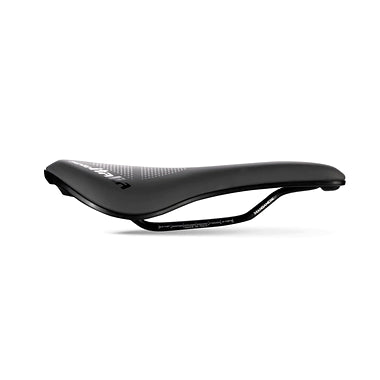 SELLE ITALIA NOVUS EVO BOOST GRAVEL SUPERFLOW Rail: Manganese Tube Ø7 mm Size: L, WEIGHT:242gm DIMENSIONS: 145x245mm