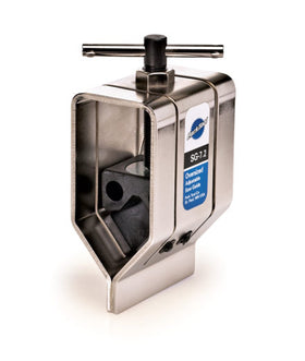 Oversized Adjustable Saw Guide