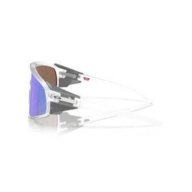 Oakley Latch panel