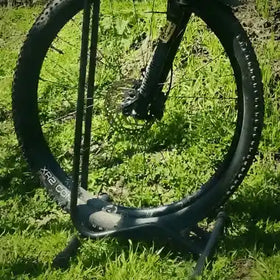 Tower Stand | Floor Parking Rack for Road, MTB & Gravel Bikes