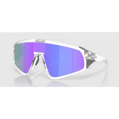 Oakley Latch panel
