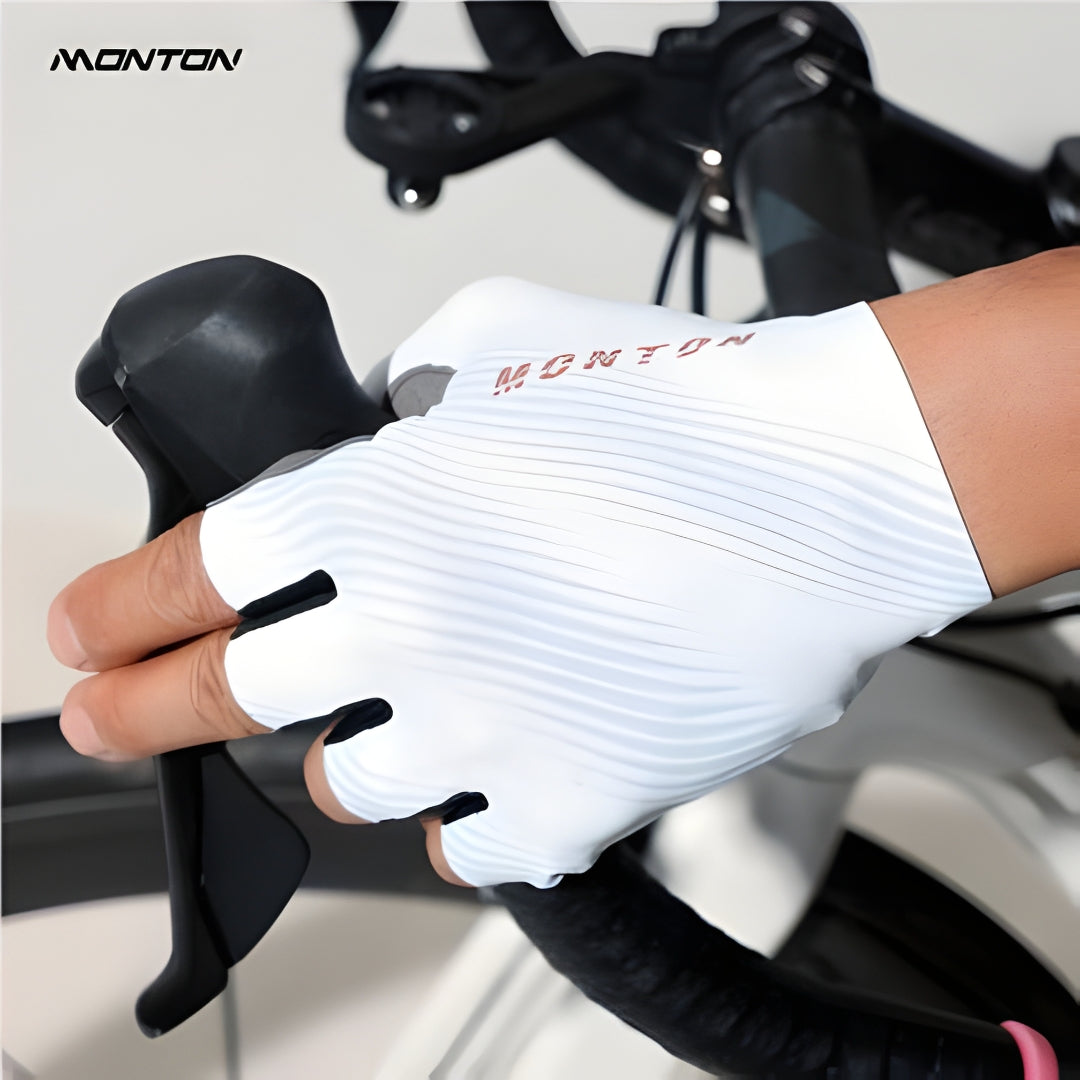 Monton Shadowfade Gloves-White