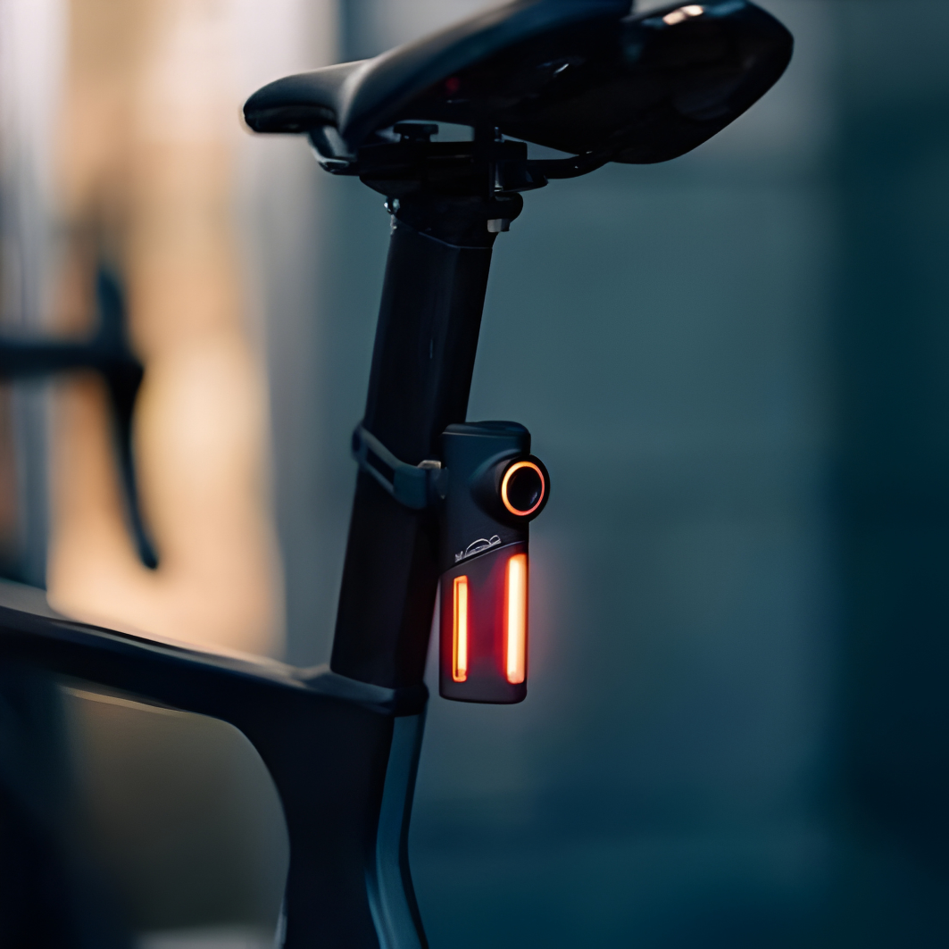 Magicshine SEEMEE DV Camera Rear Light (30 Lumens)