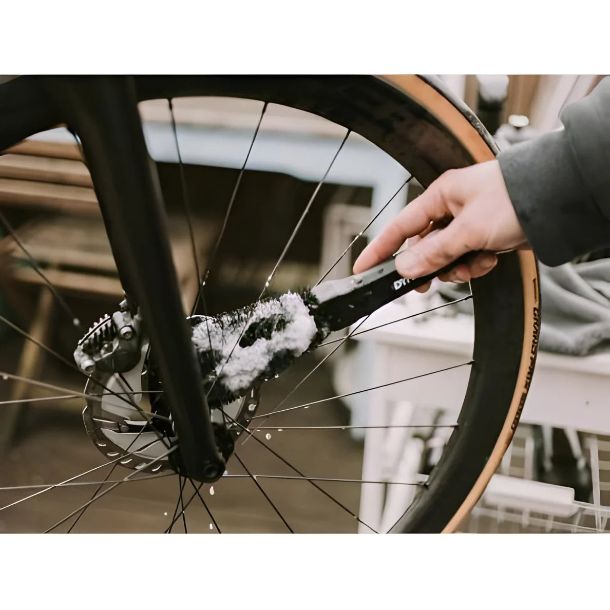 Dynamic Wheel And Component Brush