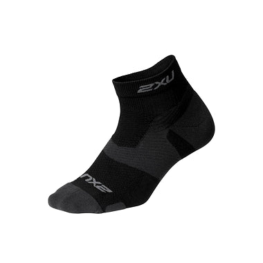 2XU Vectr Light Cushion No Show Socks