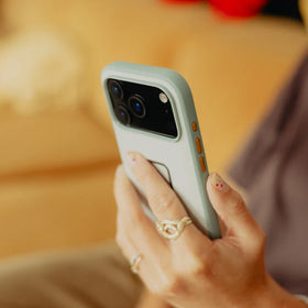 Peak Design Mobile // Everyday Clarino Case // iPhone 17 Pro Max // Cirrus