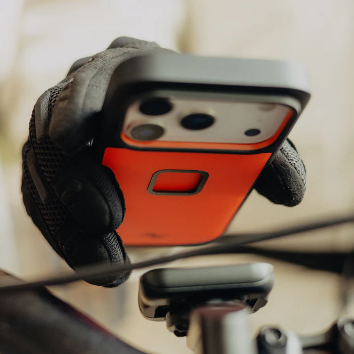 Peak Design Mobile // GNAR Case // iPhone 17 Pro Max // Ibis