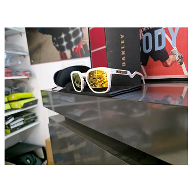 Oakley HSTN SQ with matte mist Frame and prizm 24k polarized Lenses