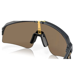 oakley Encoder Strike Vented Sunglass